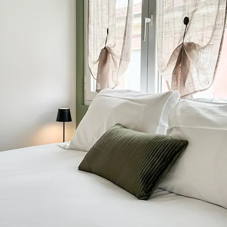 Guest house Casa Febo, In Centro Con Parcheggio Privato A 200 Mt Dal Mare 4*