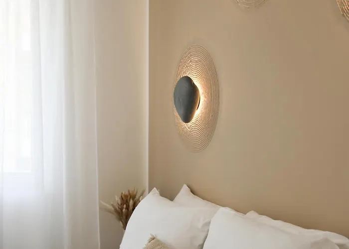 Casa Febo, In Centro Con Parcheggio Privato A 200 Mt Dal Mare 4*