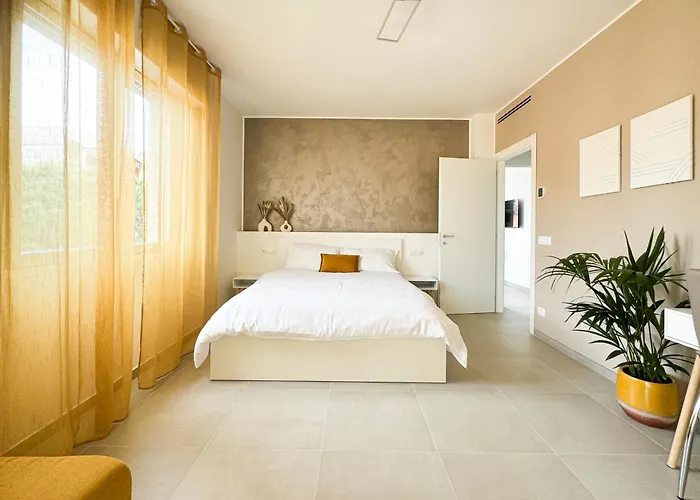 Casa Febo, In Centro Con Parcheggio Privato A 200 Mt Dal Mare Gasthuis 4*
